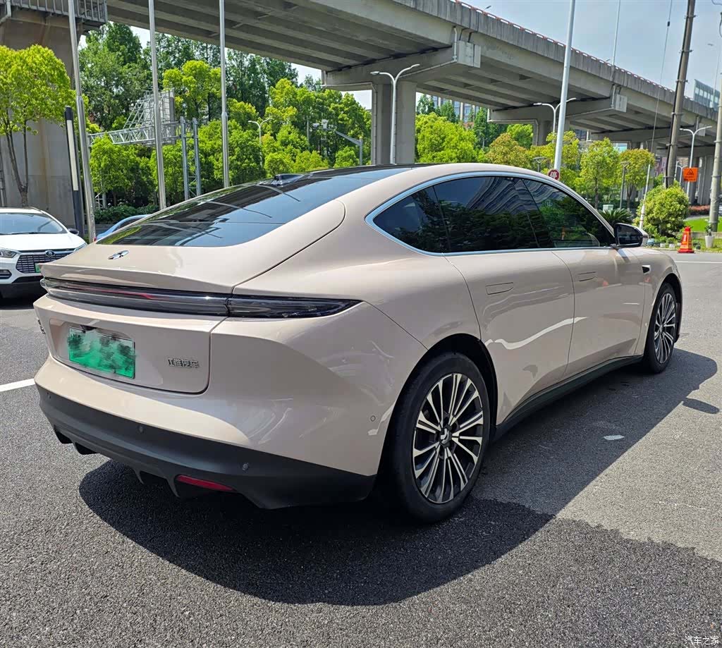 NIO ET5, 2023 22