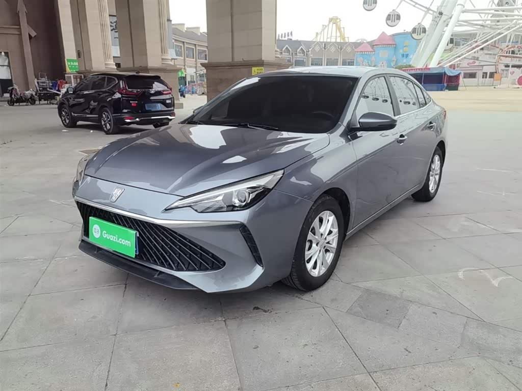 Roewe i5