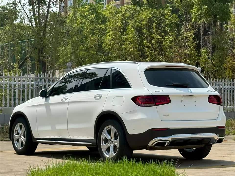 Mercedes-Benz GLC Mercedes-Benz GLC