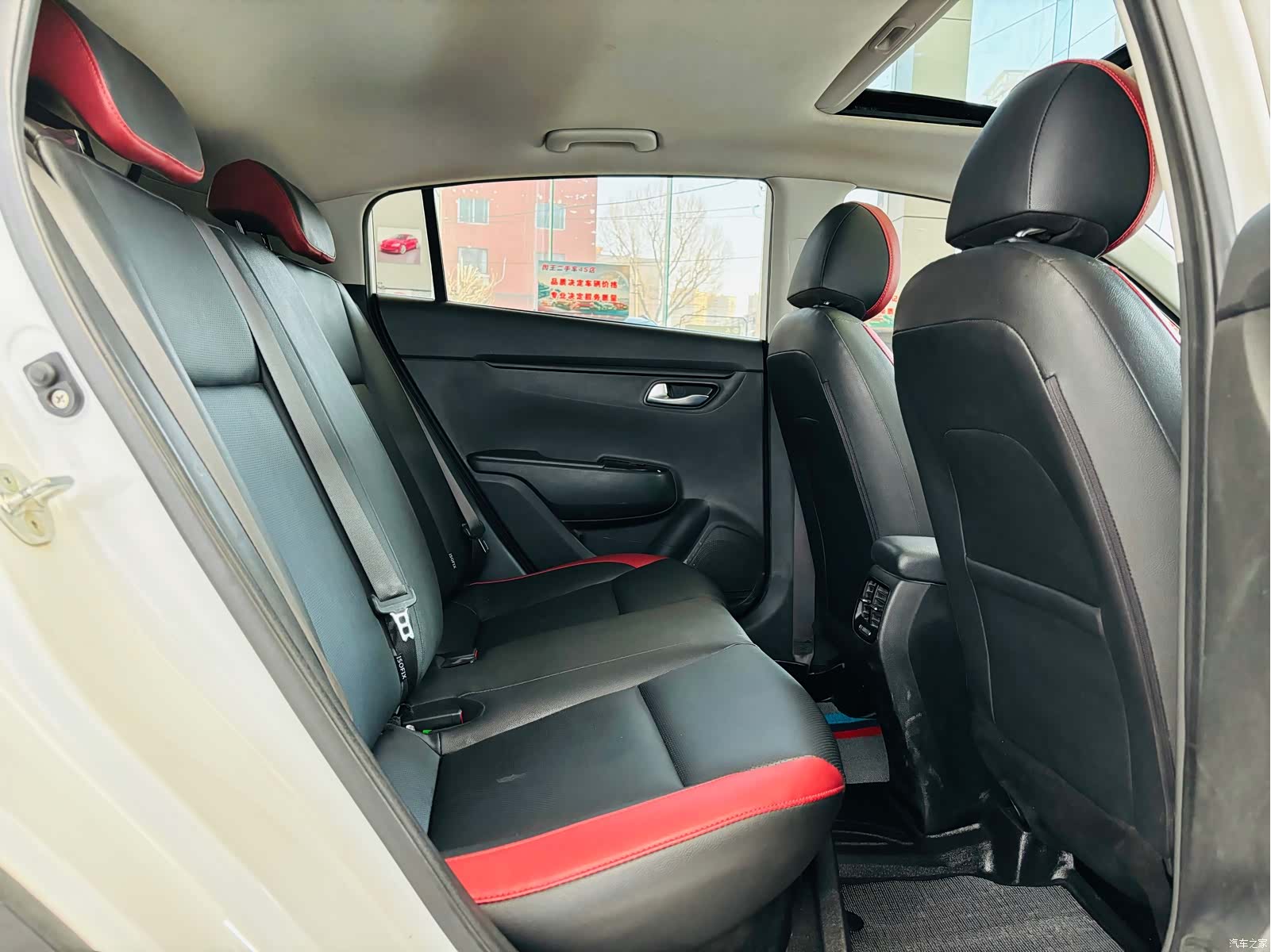 Kia KX, 2019 13