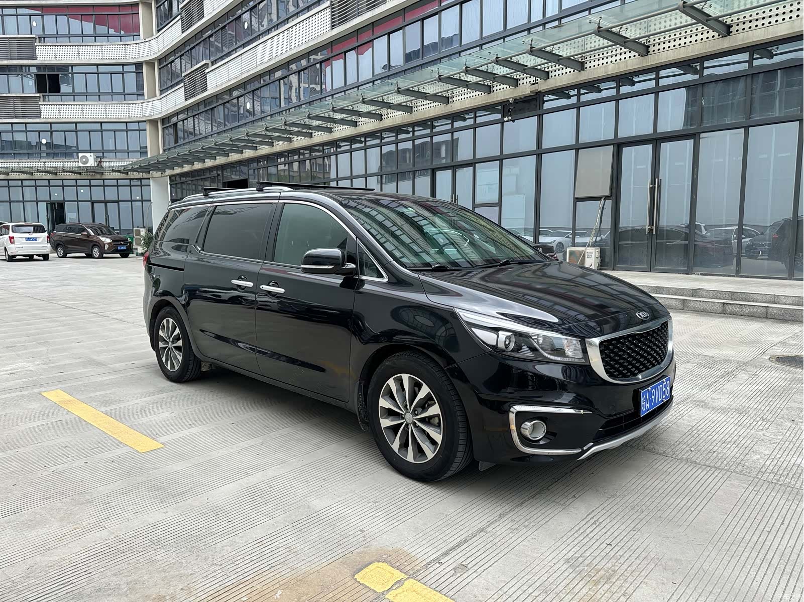 Kia Carnival, 2016 3