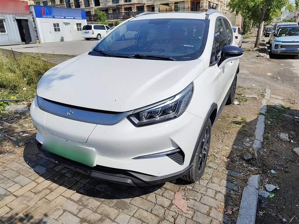 BYD Yuan Pro BYD Yuan Pro
