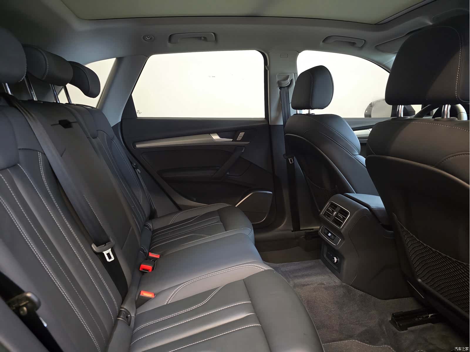 Audi Q5L, 2023 17