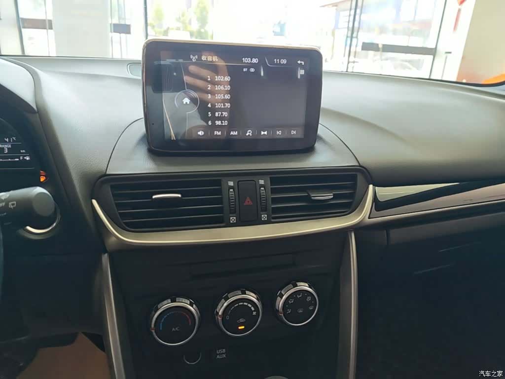 Mazda CX-4, 2018 13