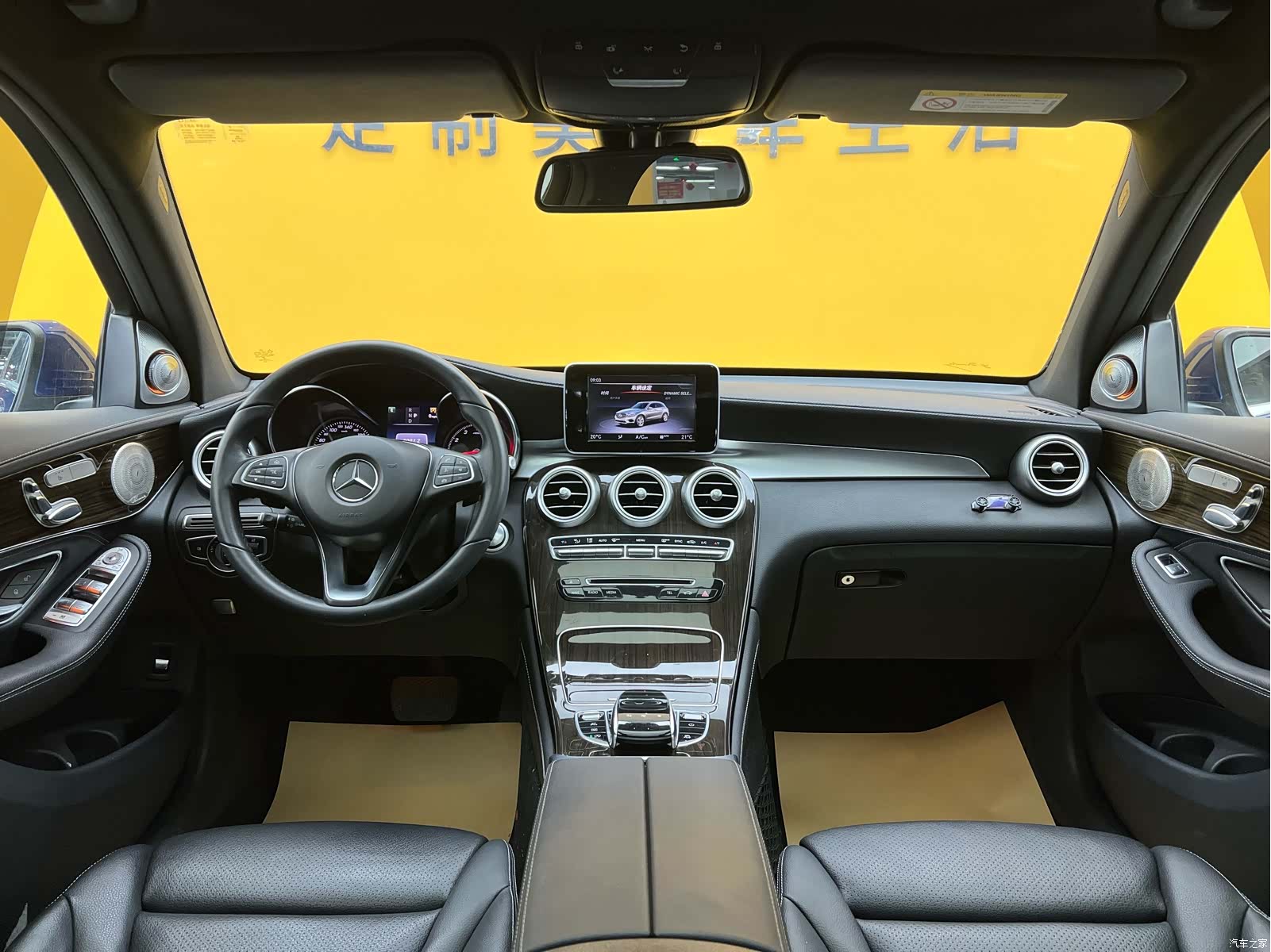 Mercedes-Benz GLC, 2019 15