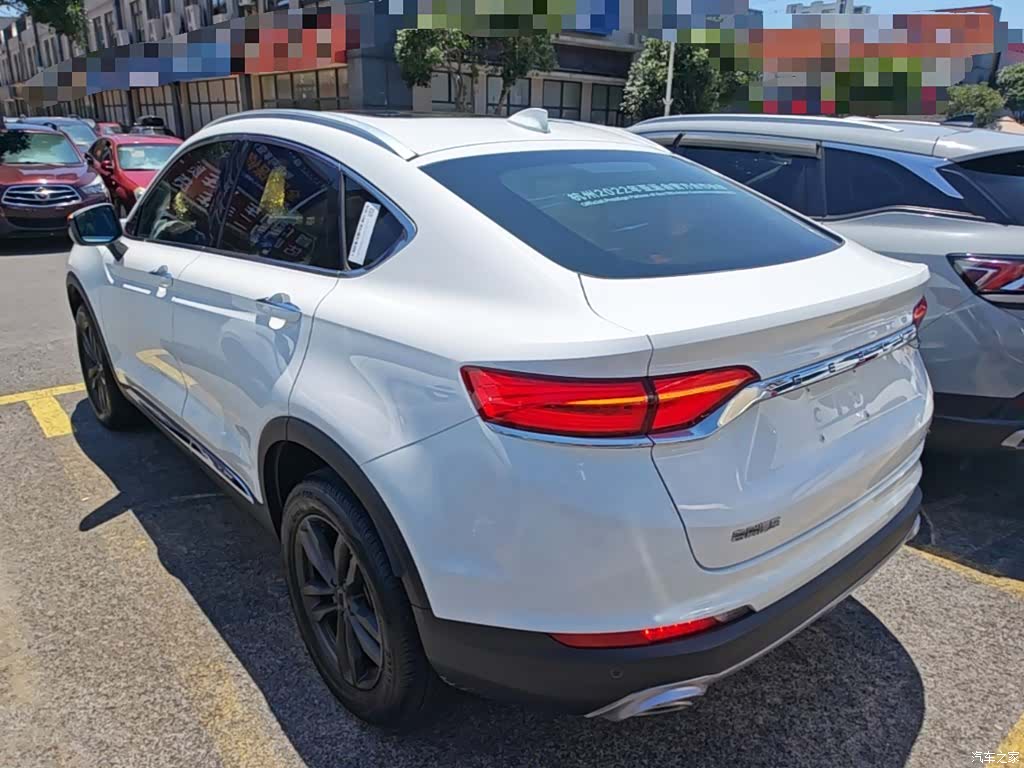 Geely Xingyue, 2021 все фото
