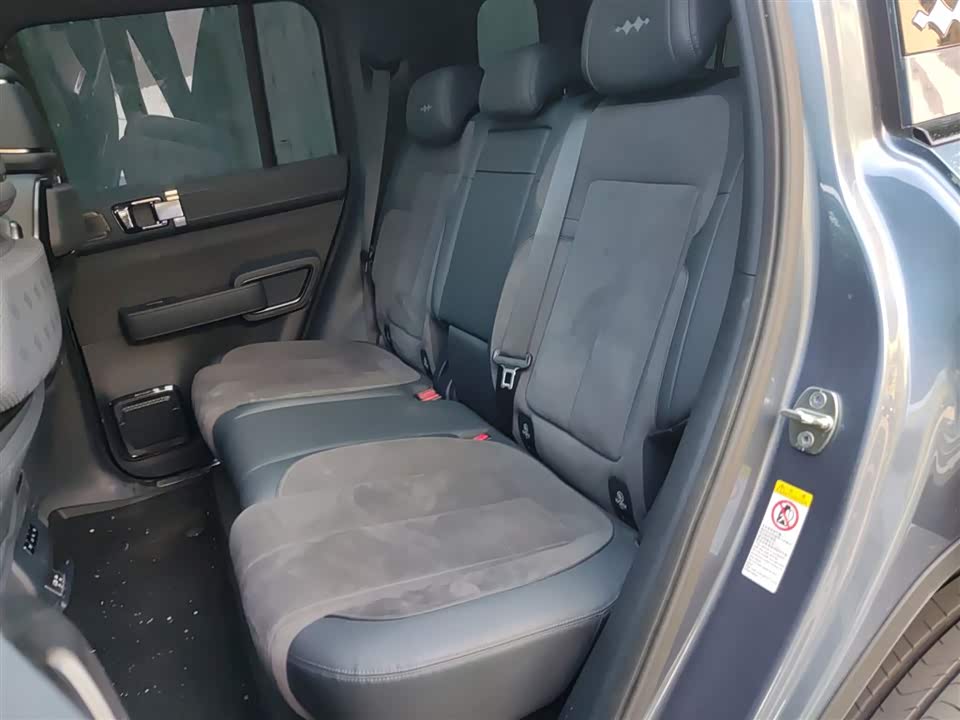 BYD Leopard 5 BYD Leopard 5