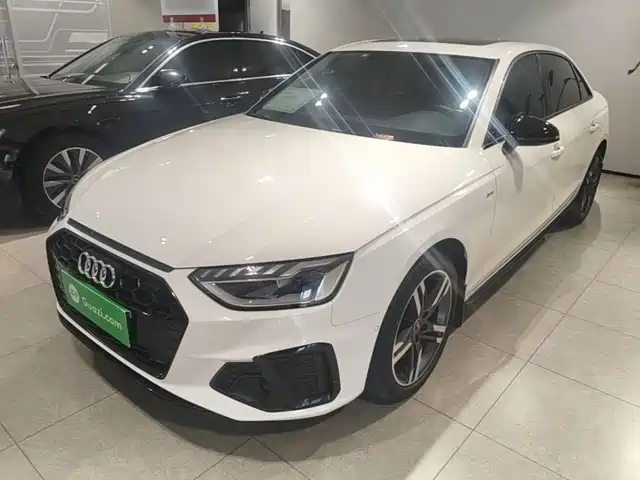 Audi A4L 2023 — купить из Китая под заказ