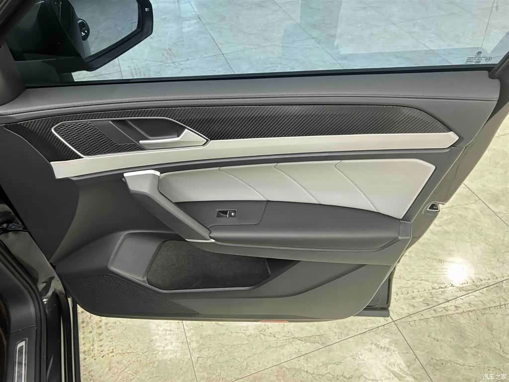 Volkswagen Tayron, 2023 12