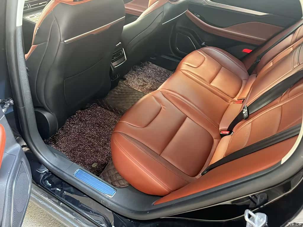 Lincoln Z, 2024 все фото