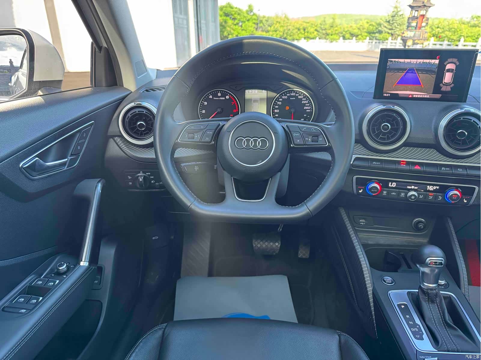 Audi Q2L, 2021 16