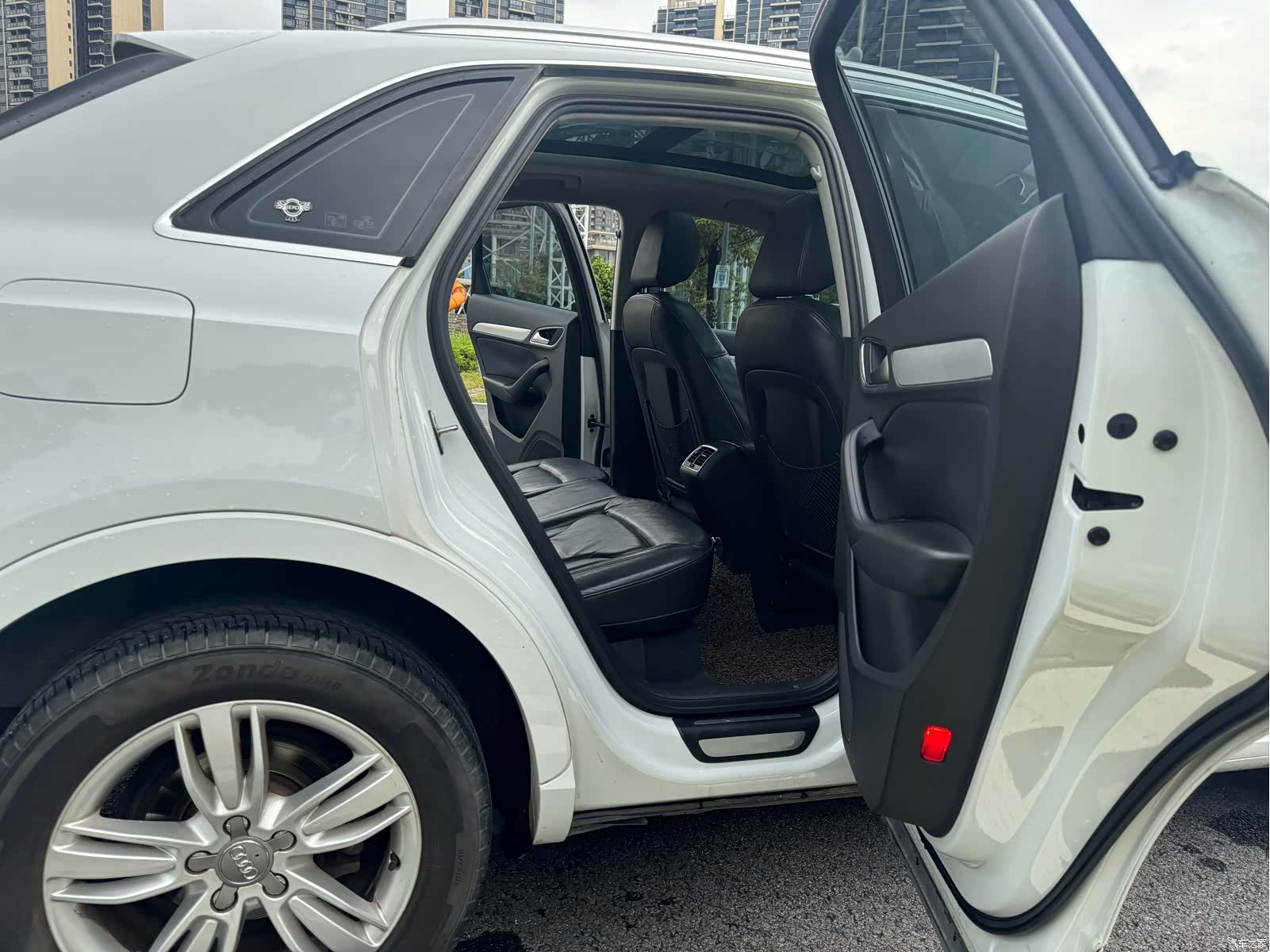 Audi Q3, 2014 13