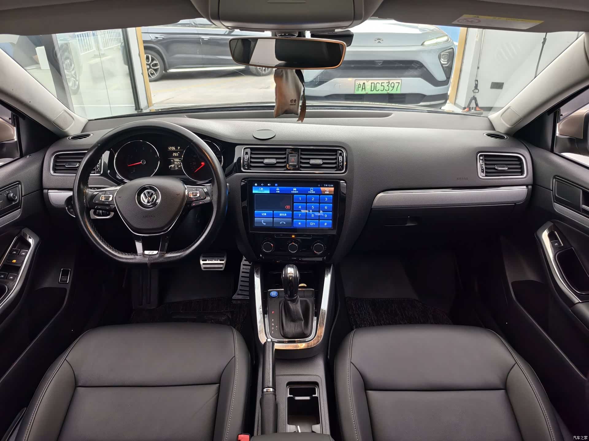 Volkswagen Sagitar, 2019 9