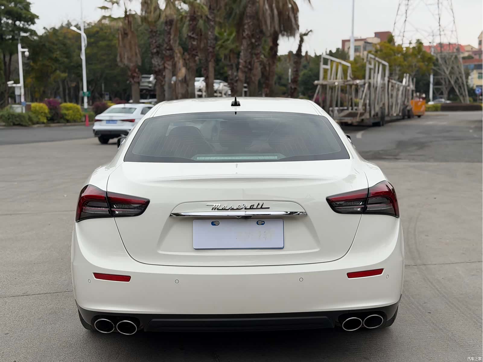 Maserati Ghibli, 2015 9