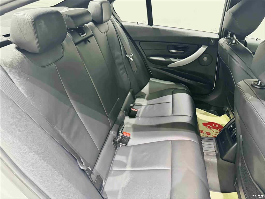 BMW 3 Series, 2015 25