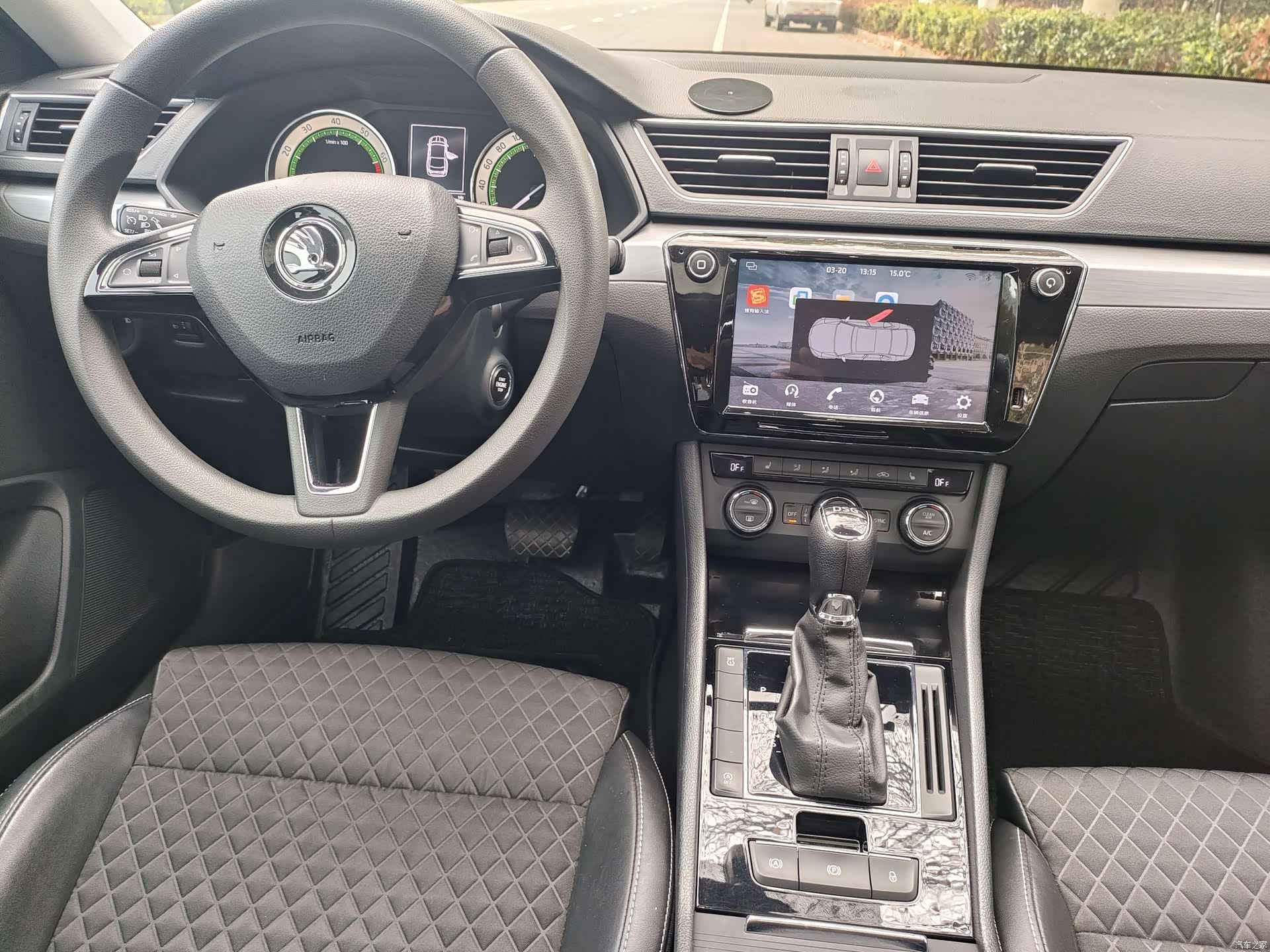 Skoda Superb, 2019 18
