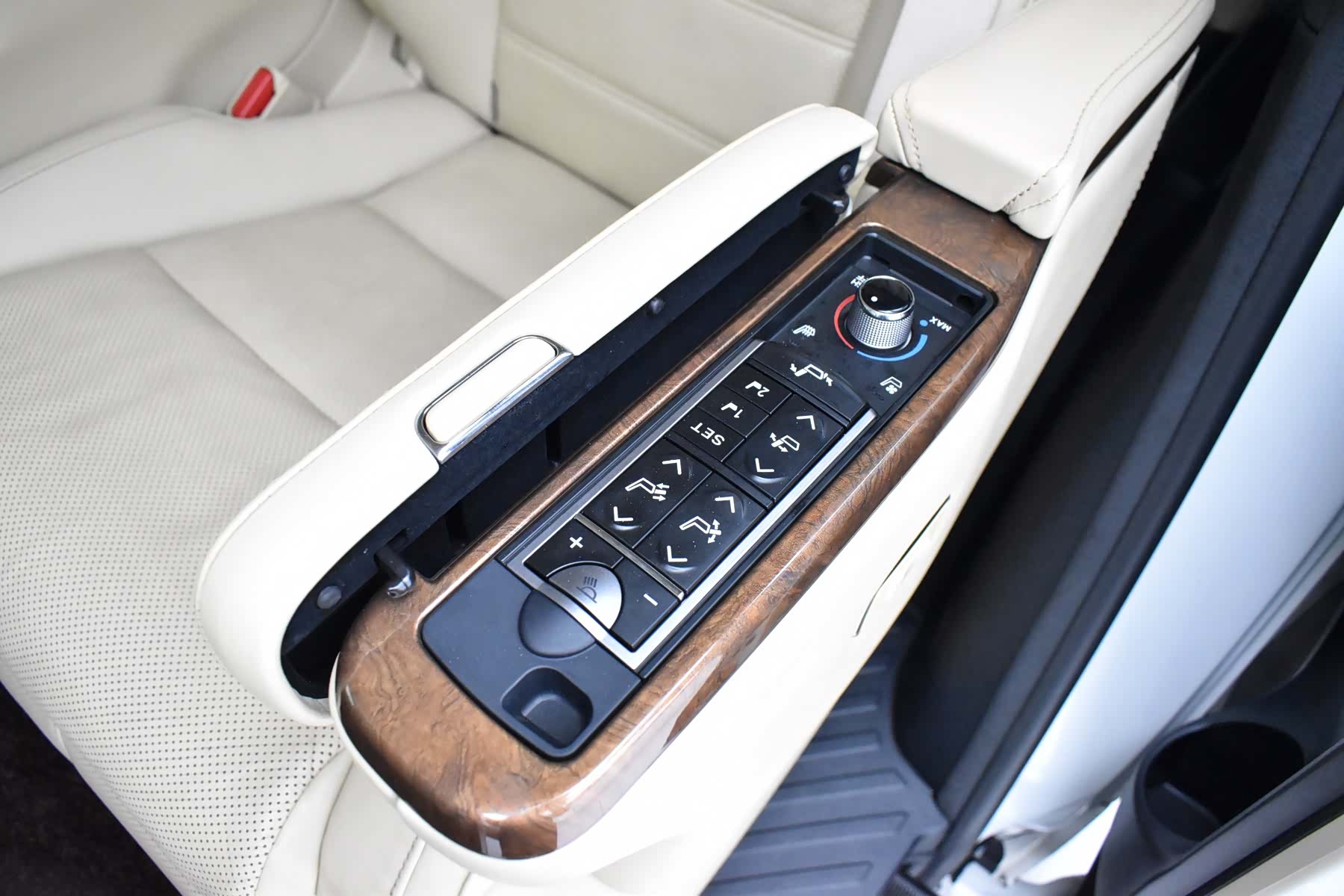 Toyota Alphard, 2017 18