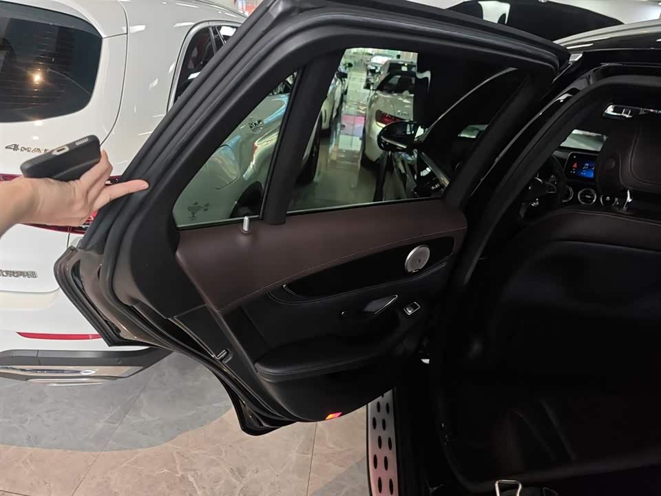 Mercedes-Benz GLC Mercedes-Benz GLC