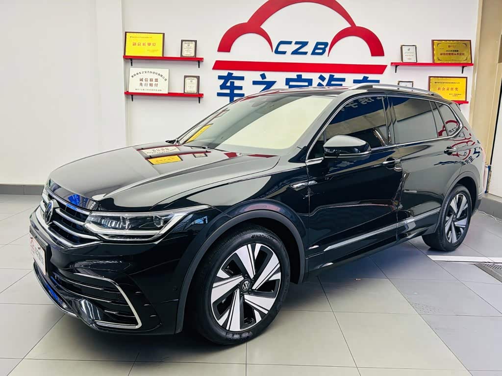 Volkswagen Tiguan L