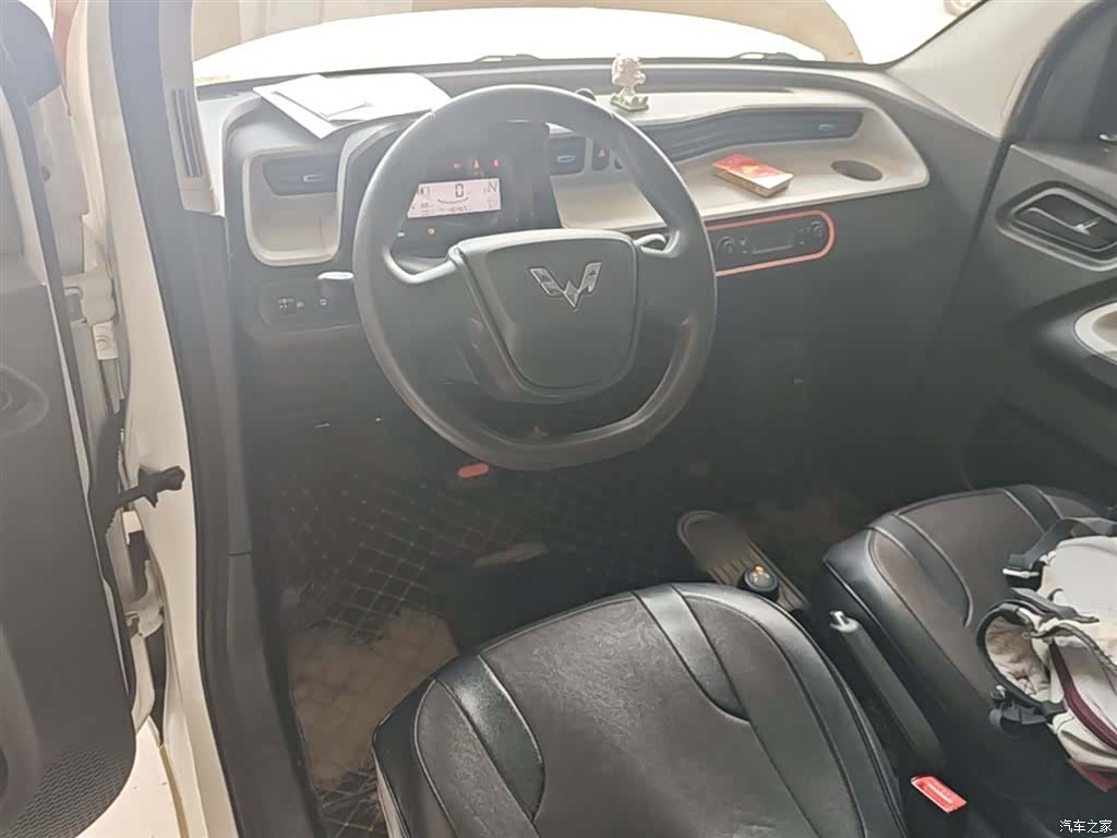 Wuling MINIEV, 2023 10