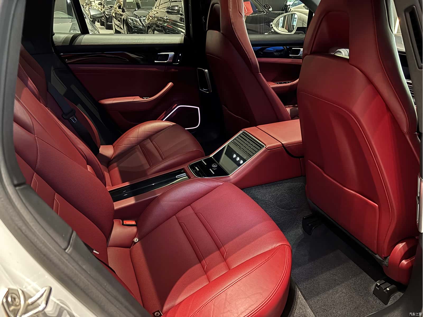 Porsche Panamera, 2022 15