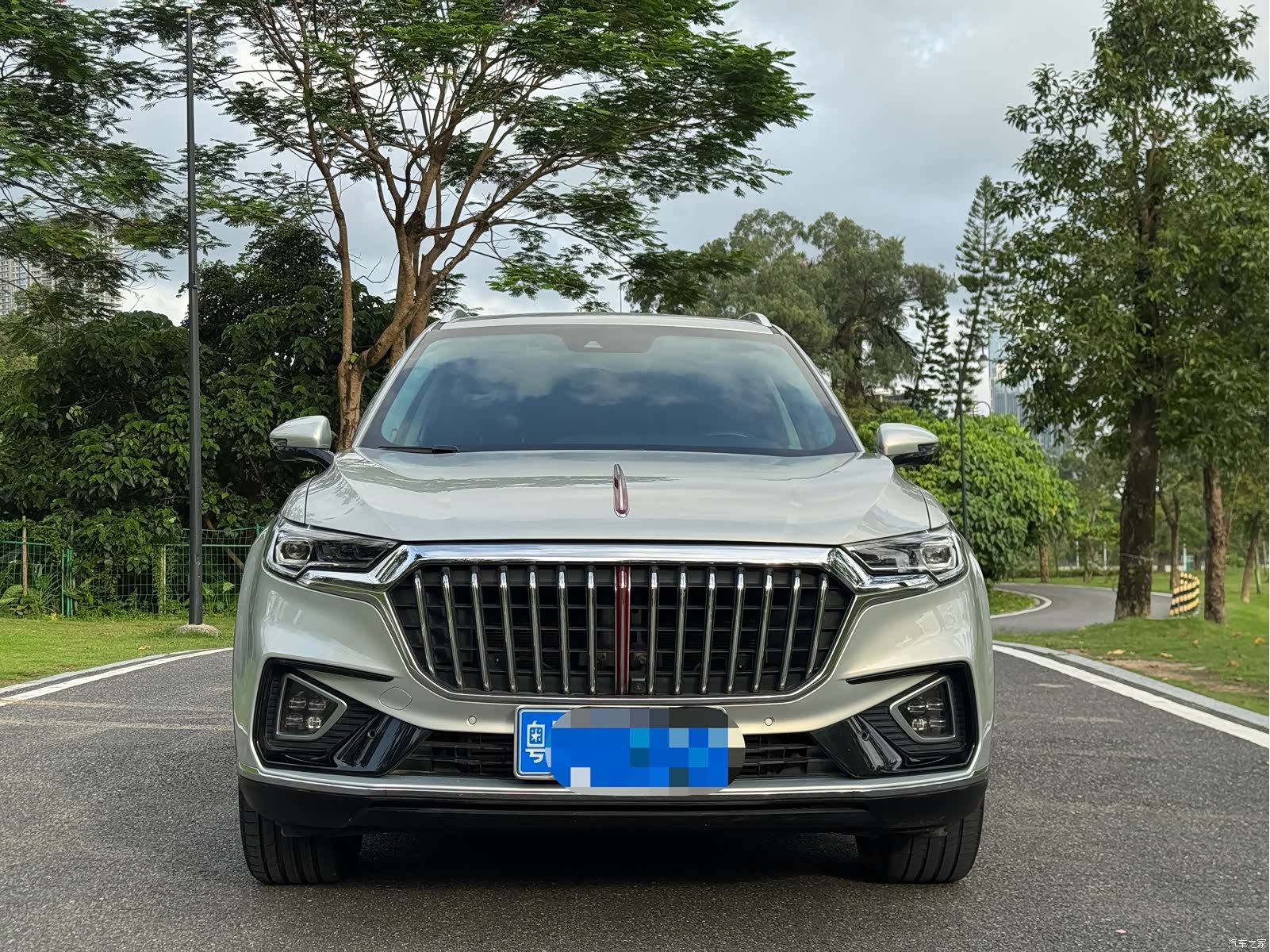 Hongqi HS5, 2020 2