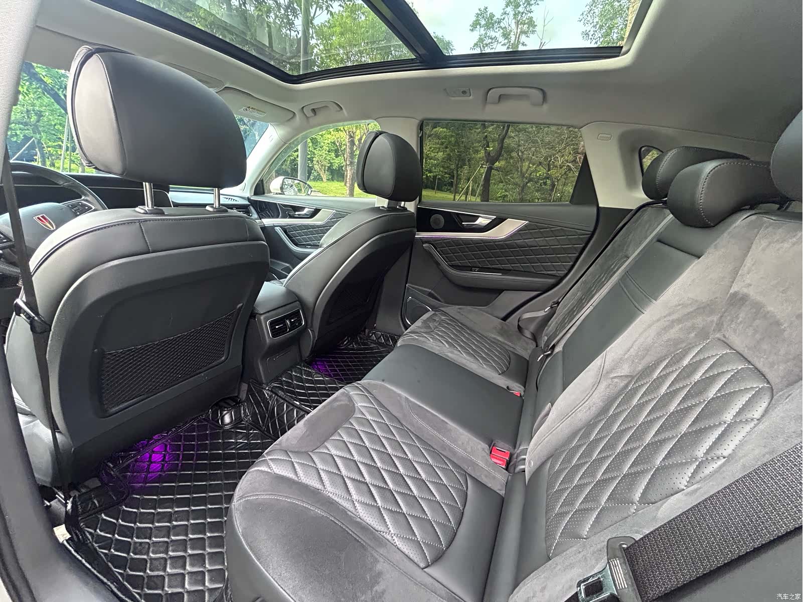 Hongqi HS5, 2020 6