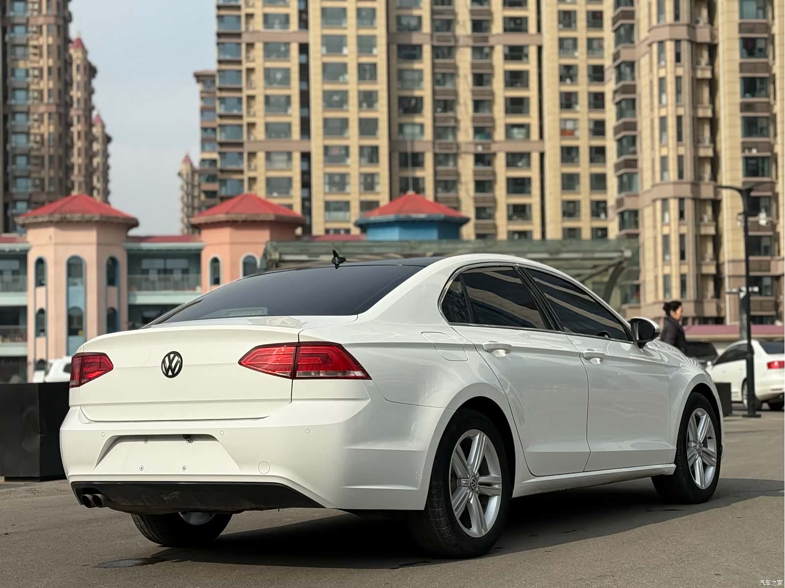 Volkswagen Lamando, 2018 все фото