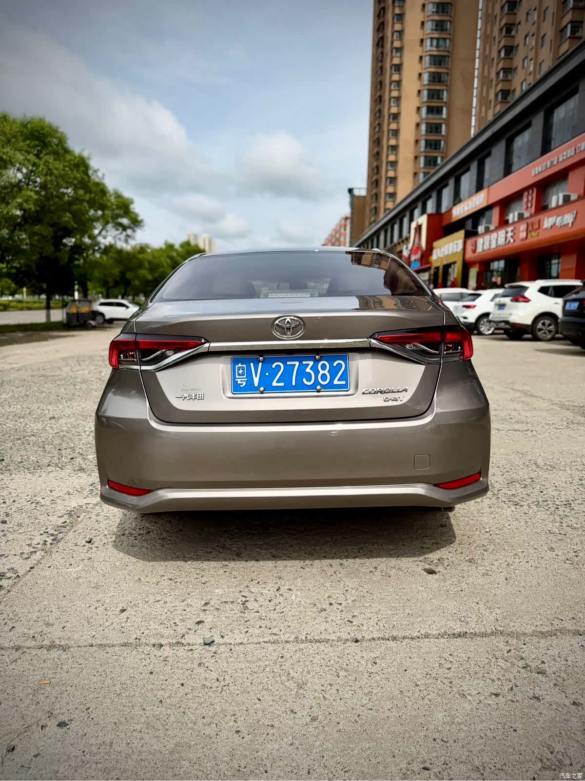 Toyota Corolla, 2022 все фото