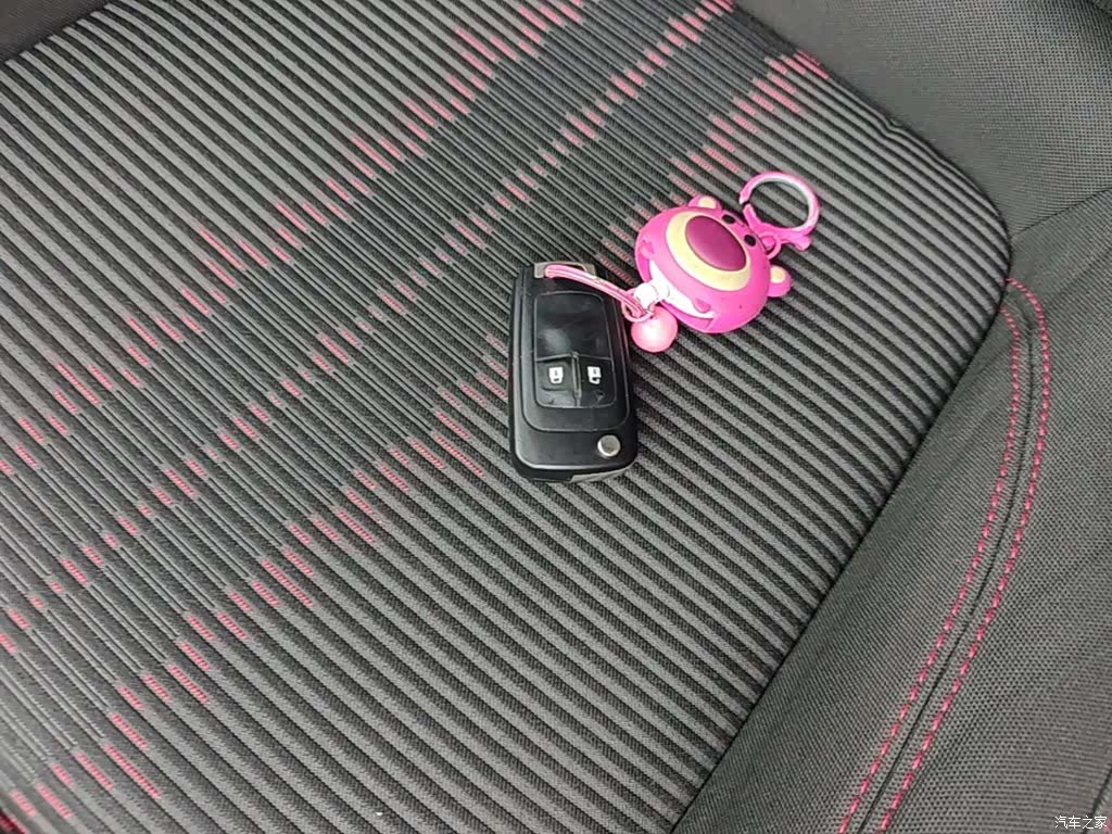 Buick Encore, 2016 9