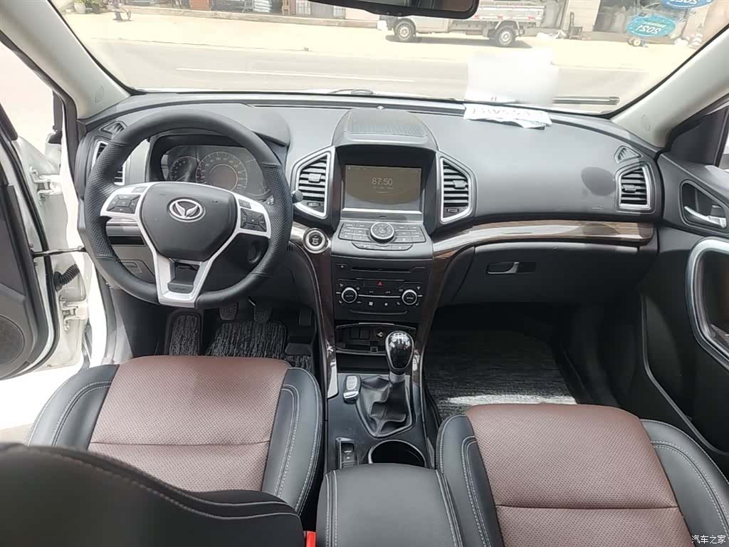 BAIC S6, 2016 10