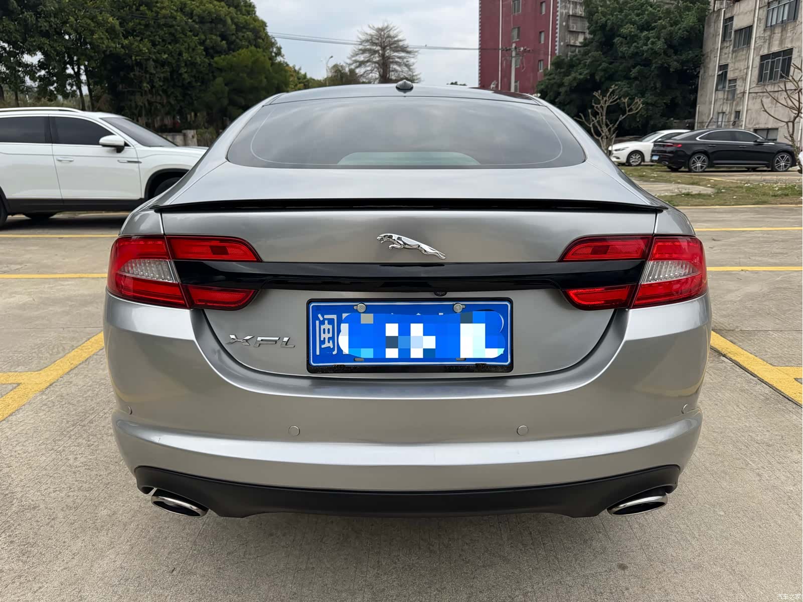 Jaguar XF, 2013 6