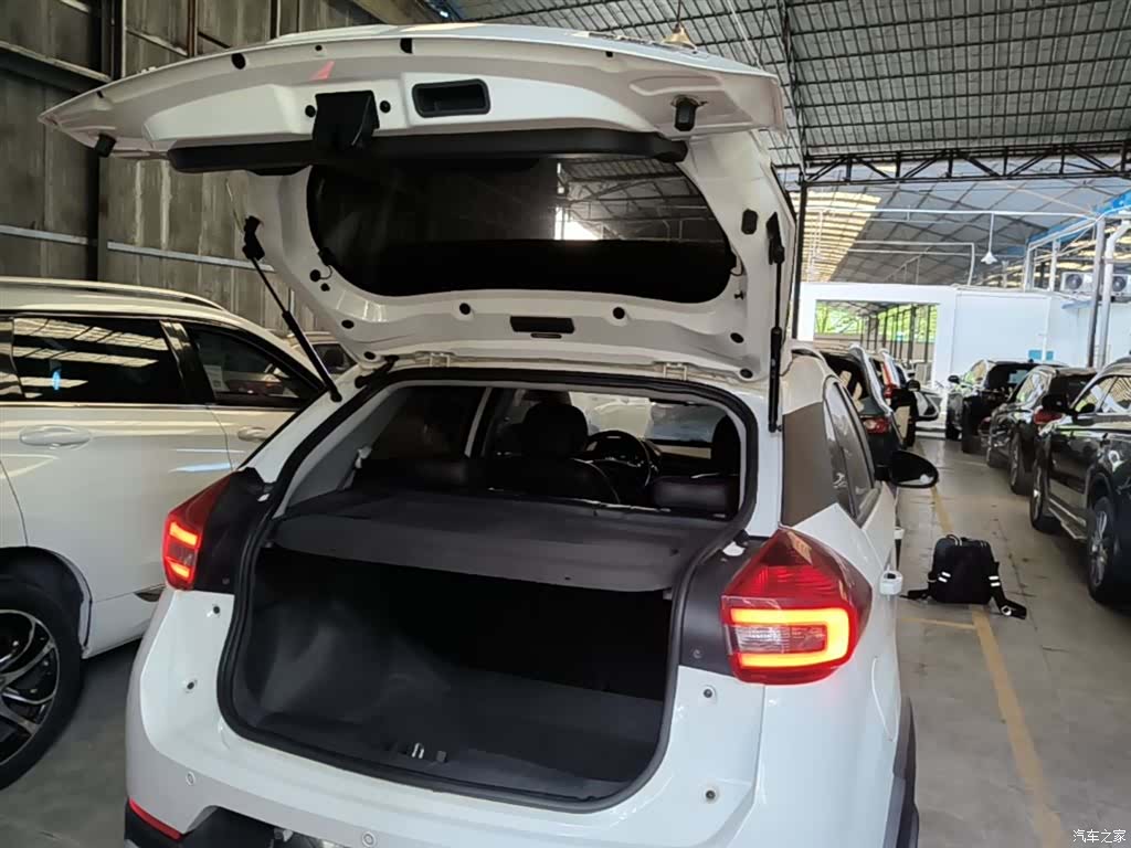 Chery 3x, 2021 19