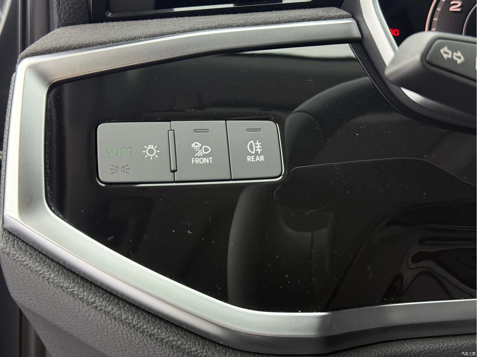 Audi Q3, 2023 20