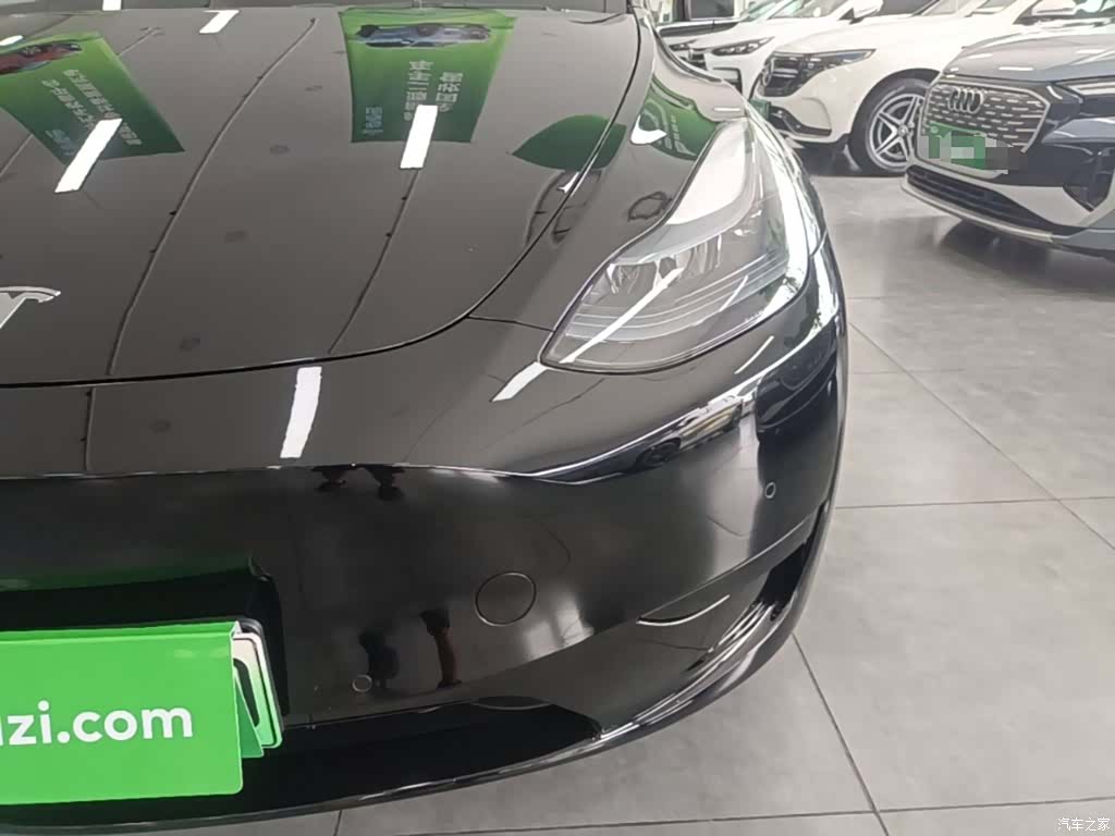 Tesla Model Y, 2023 24
