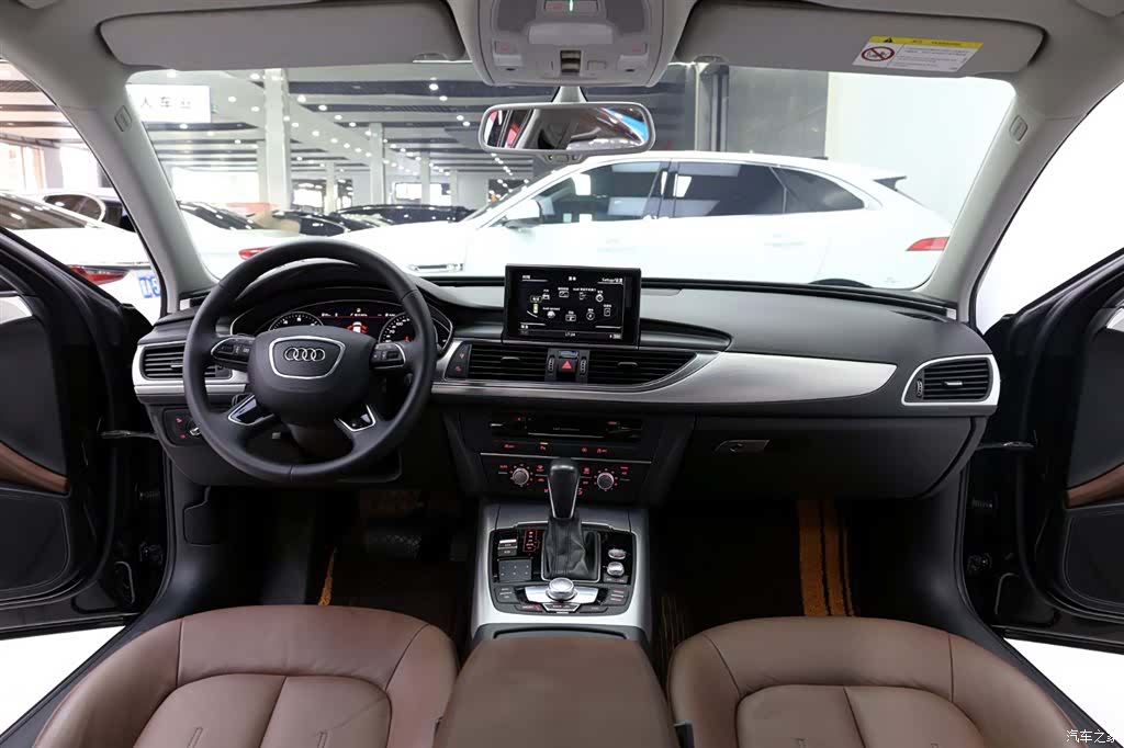 Audi A6L, 2019 9