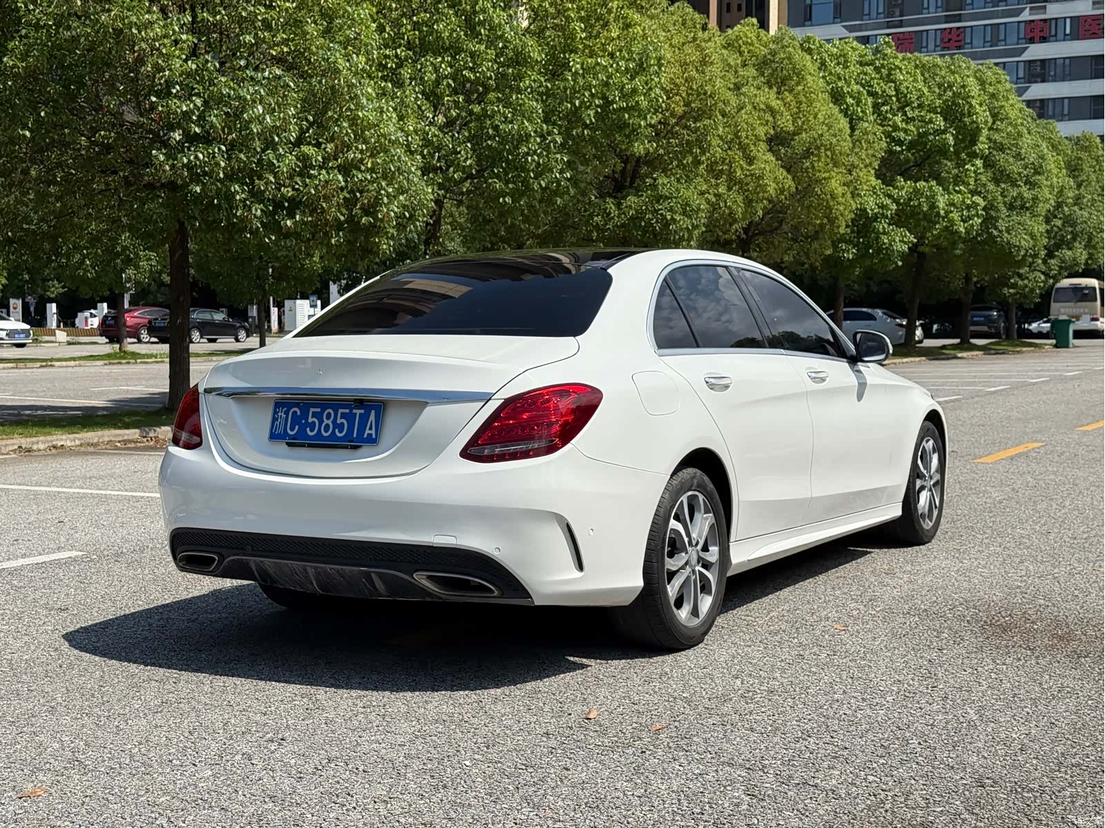 Mercedes-Benz C-Class, 2015 19