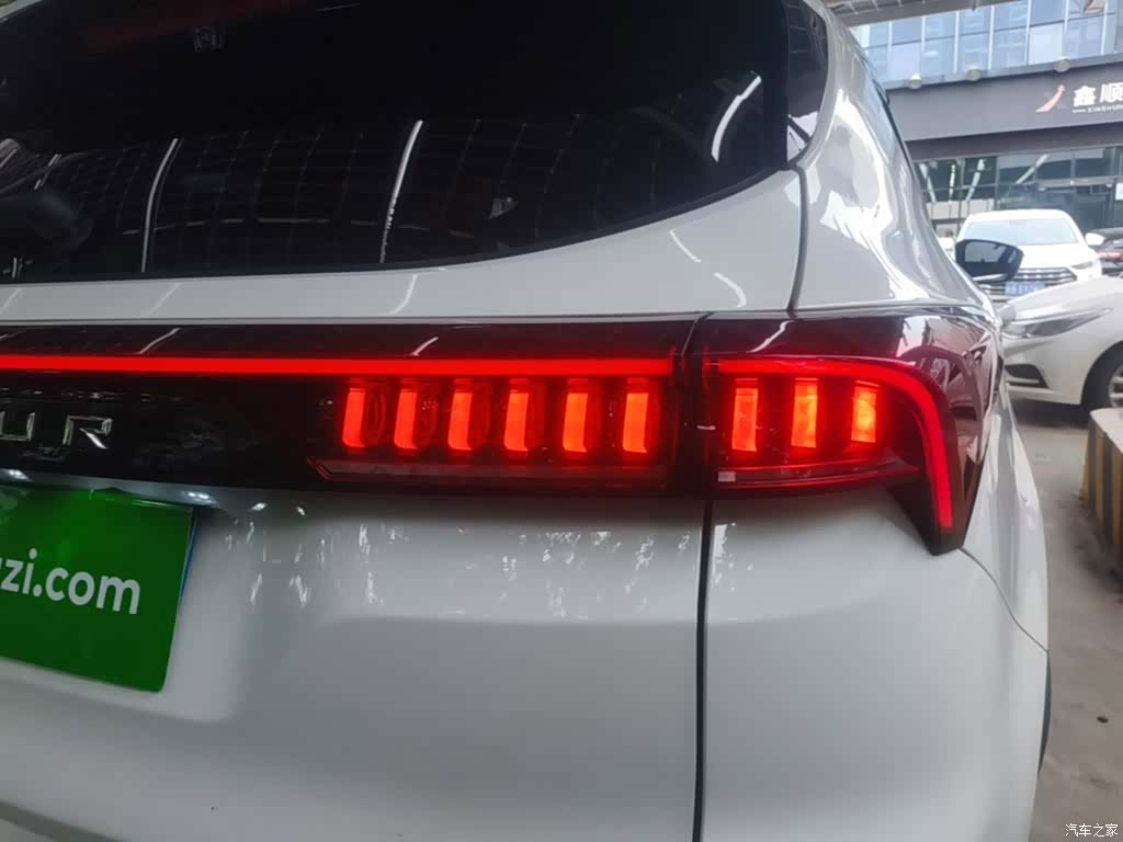 Jetour X70, 2022 8