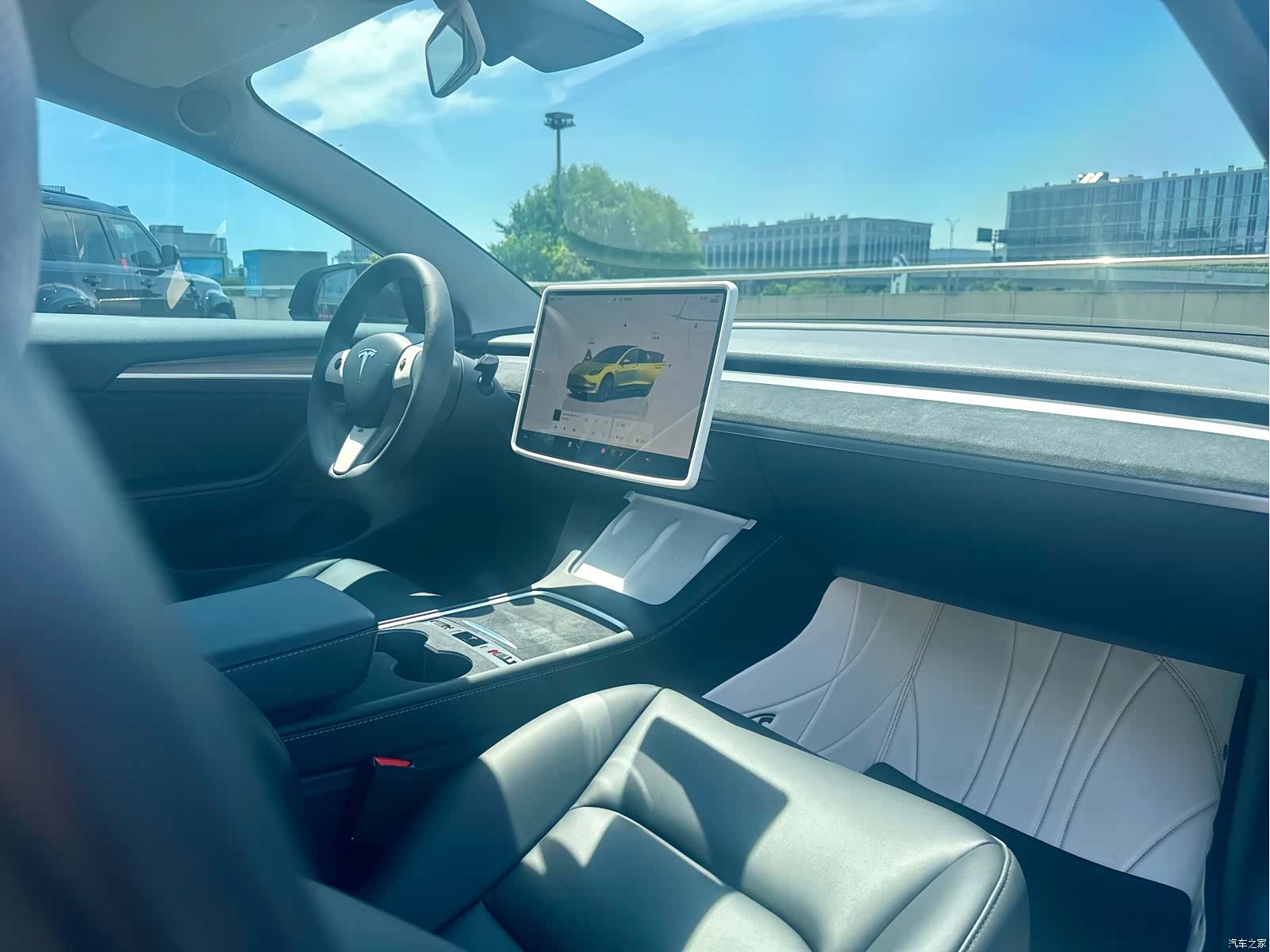 Tesla Model 3, 2023 3