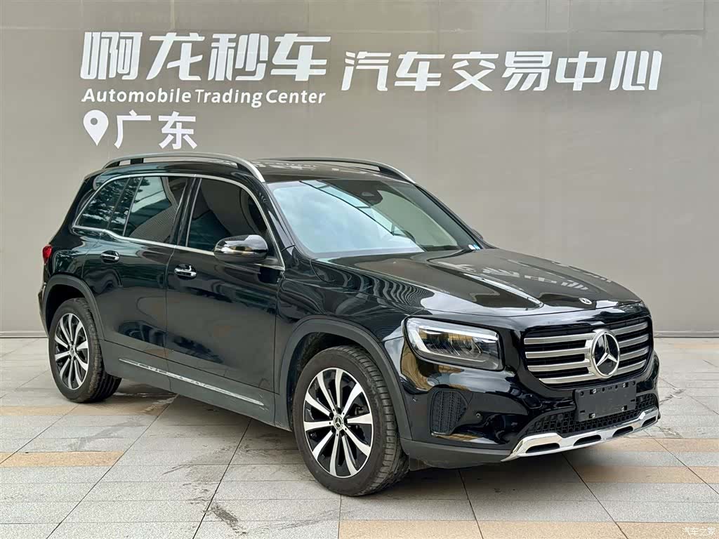 Mercedes-Benz GLB, 2024 3