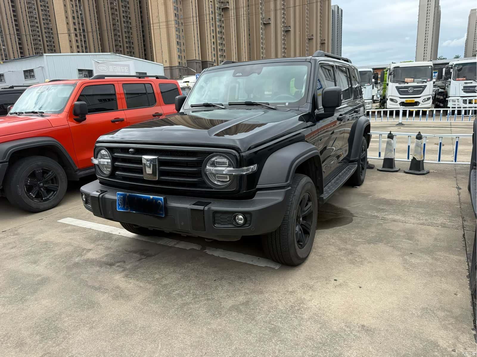 Tank 300, 2023 1