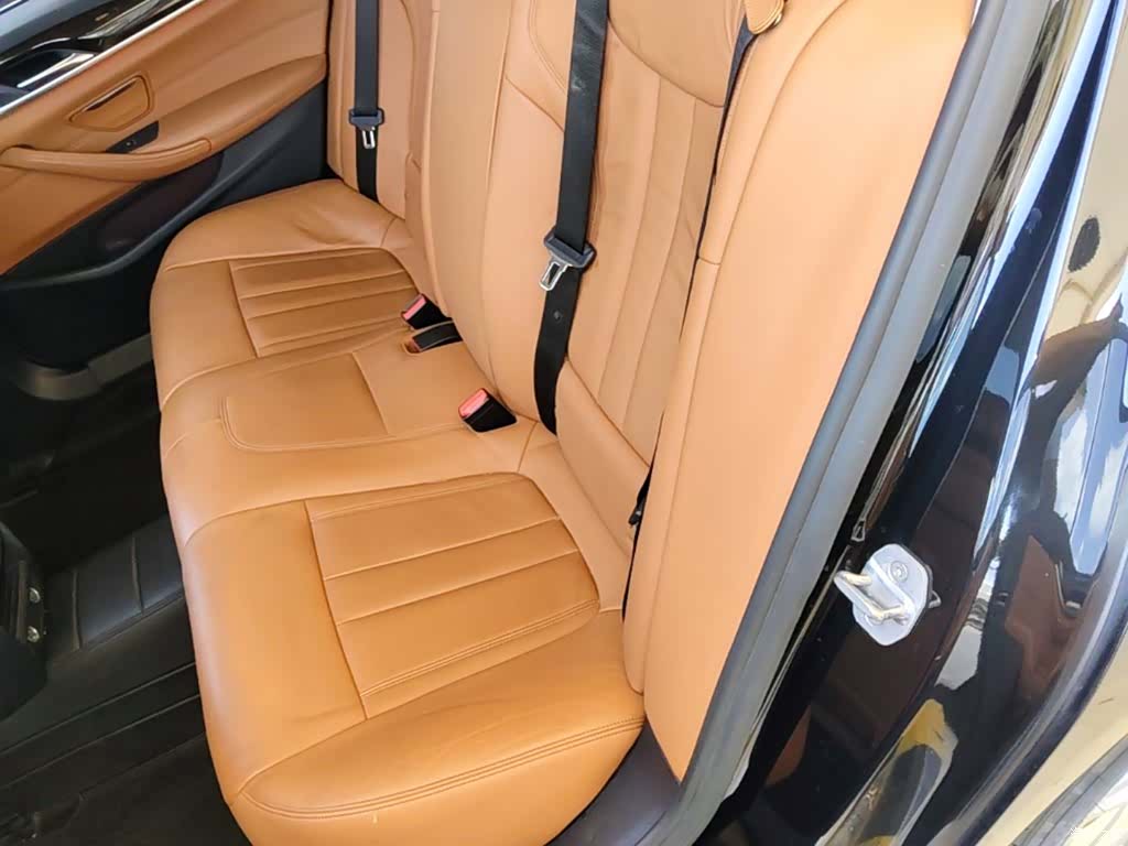 BMW 5 Series, 2017 17