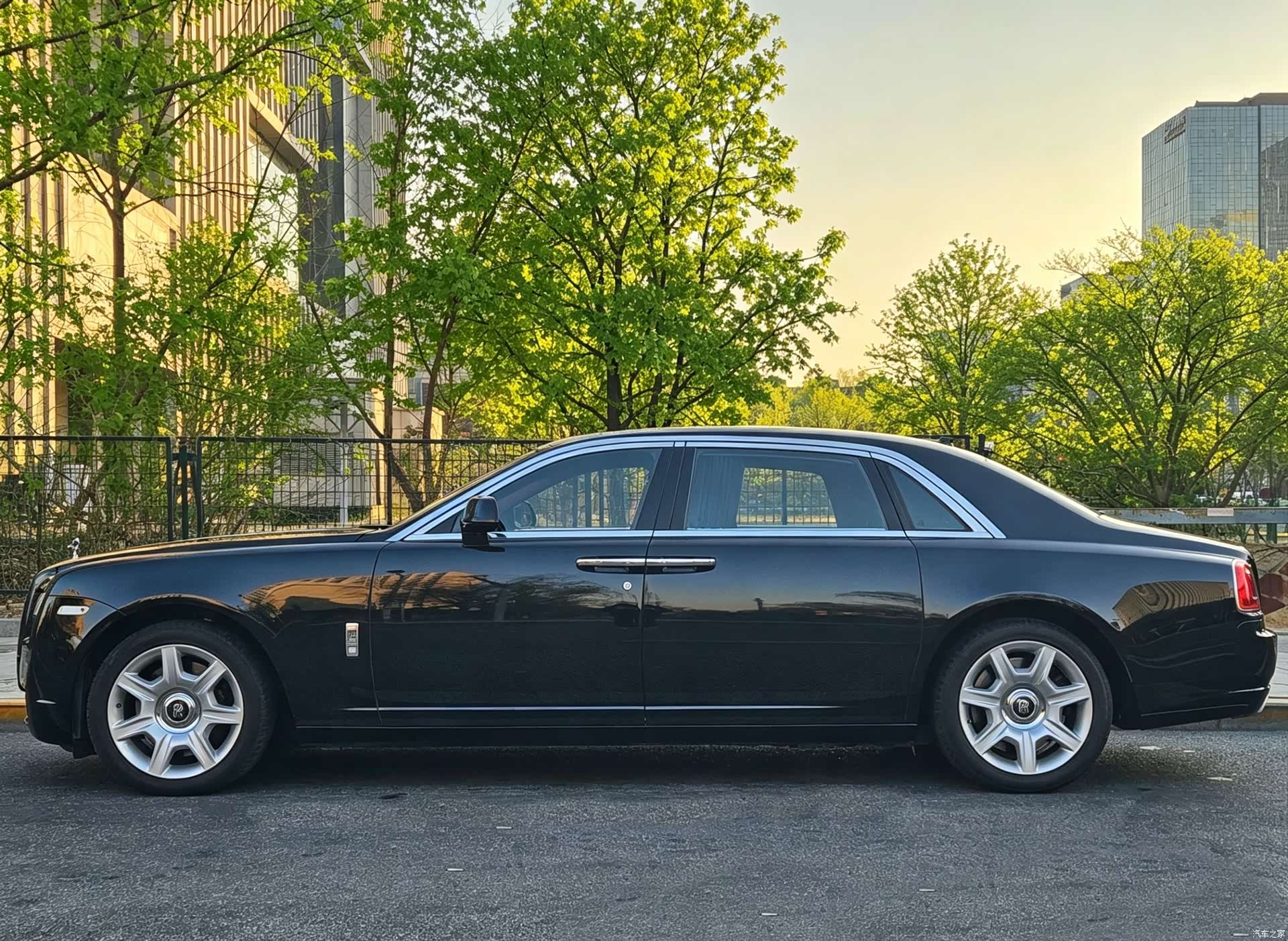 Rolls-Royce Ghost, 2014 2