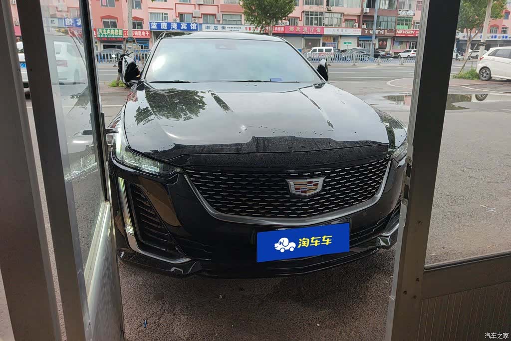 Cadillac CT5, 2022 2