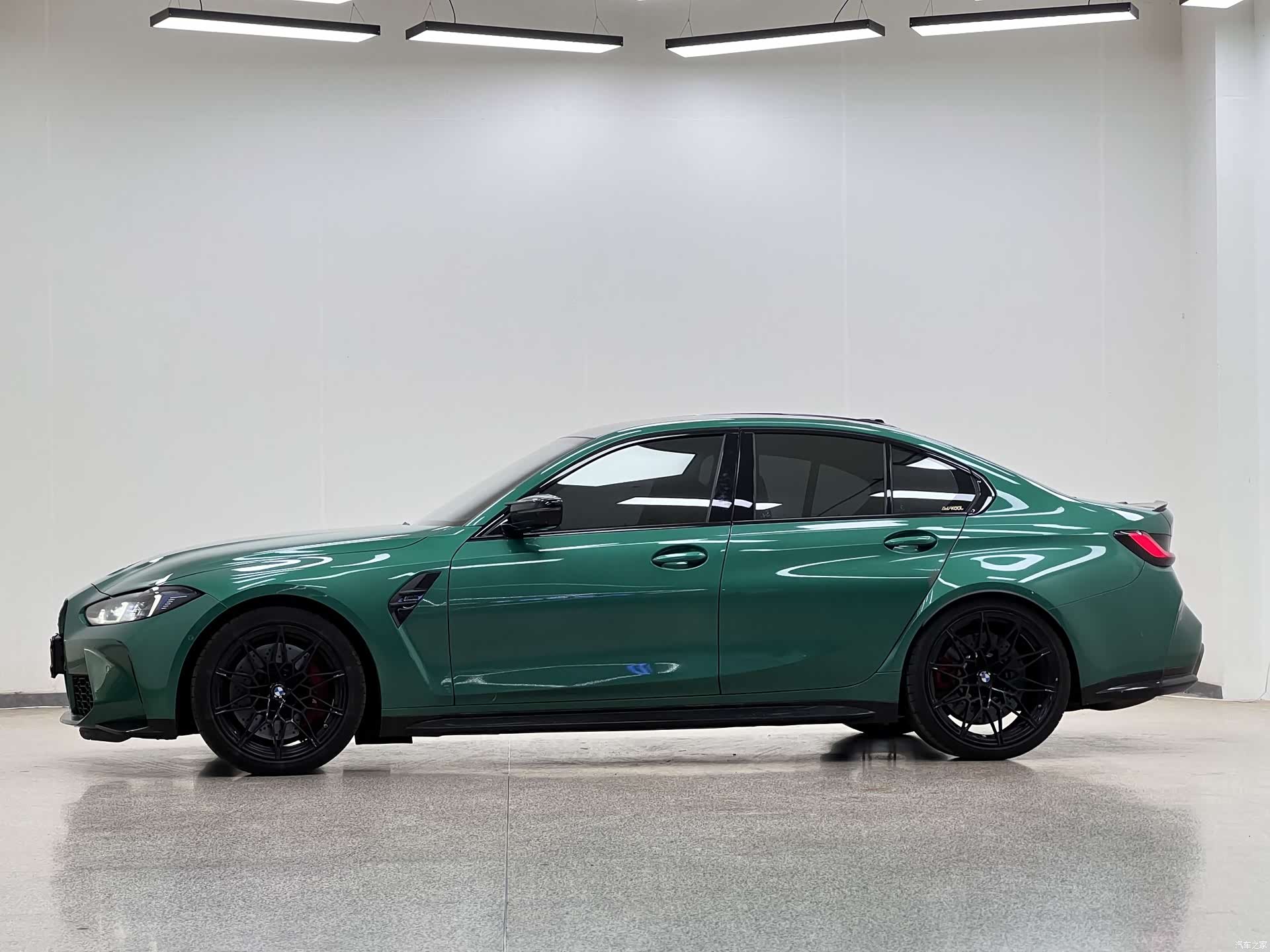 BMW M3, 2025 все фото
