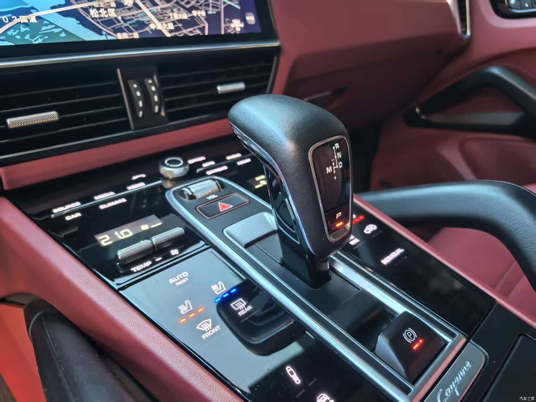 Porsche Cayenne, 2022 9