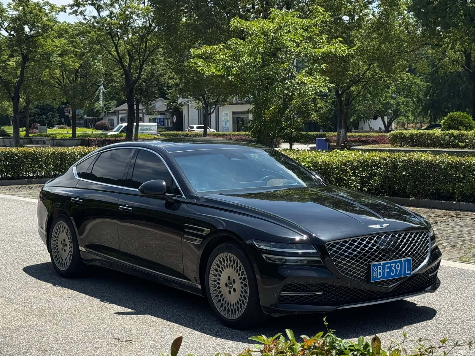Genesis G80, 2023 3