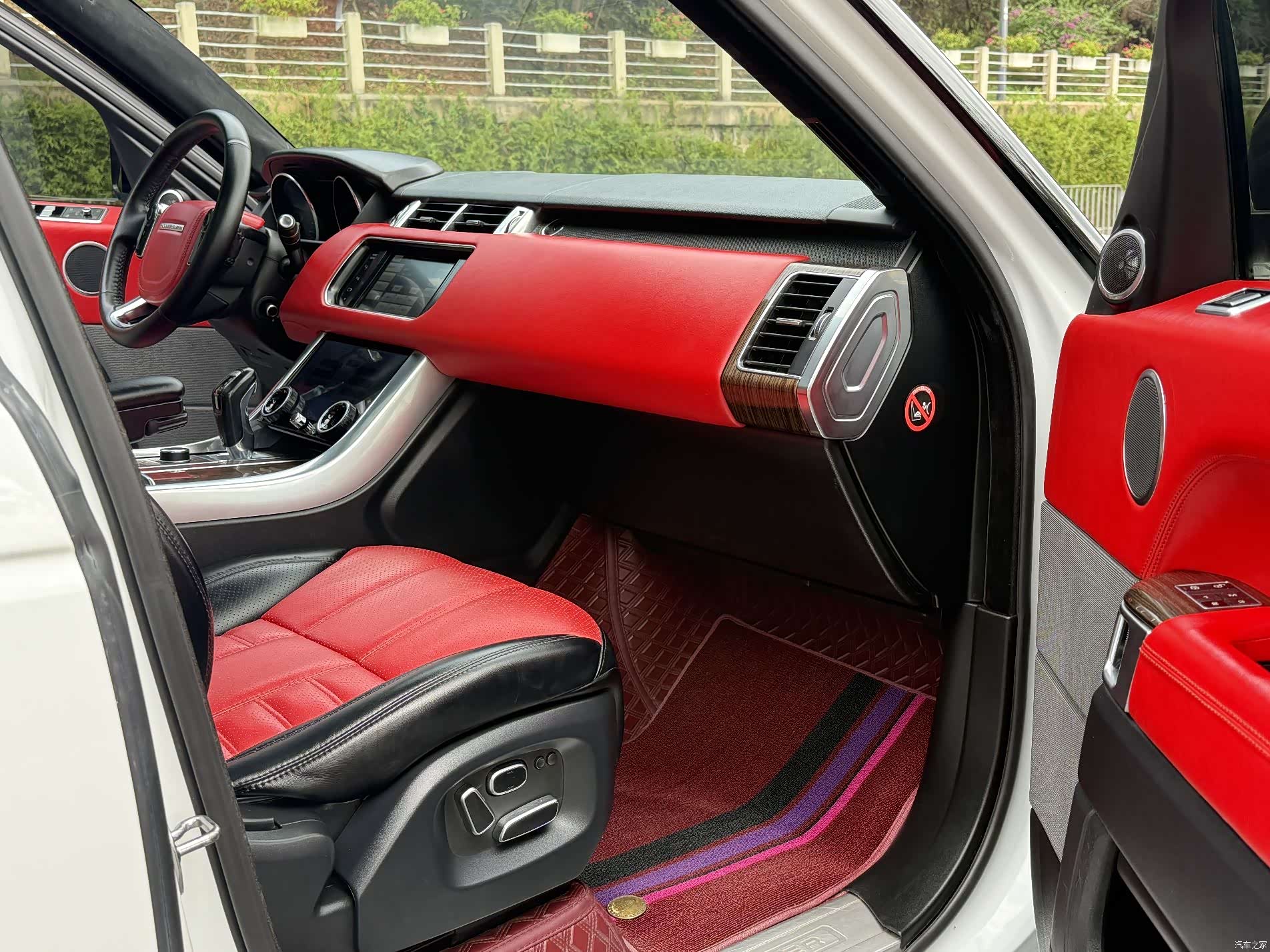 Land Rover Range Rover, 2015 10
