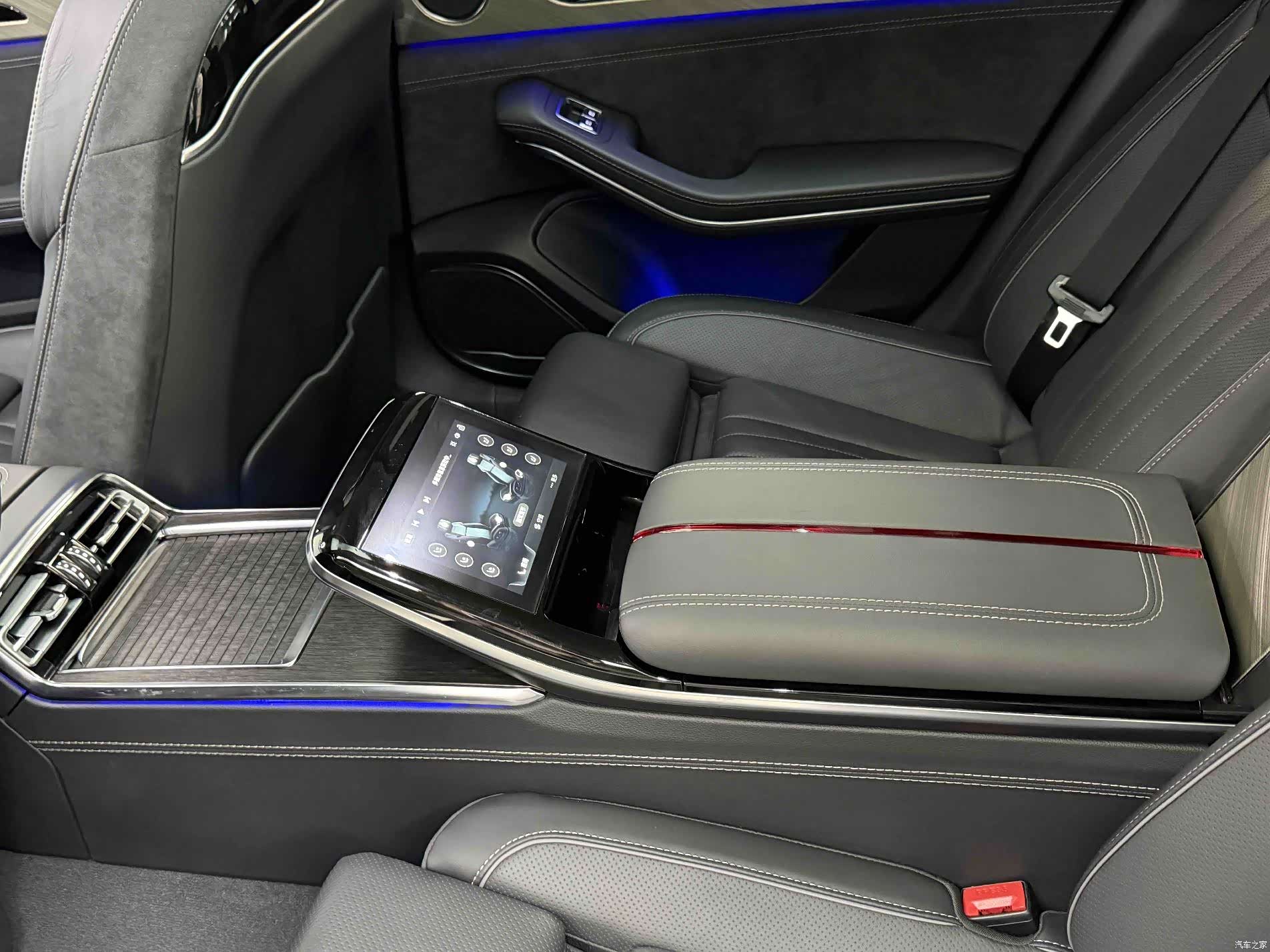 Hongqi H9, 2022 22