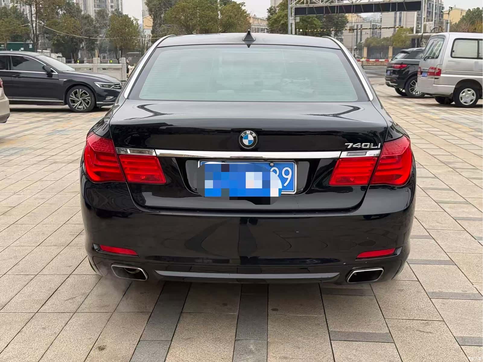 BMW 7 Series, 2012 9